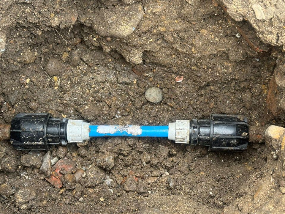 External supply pipe repair